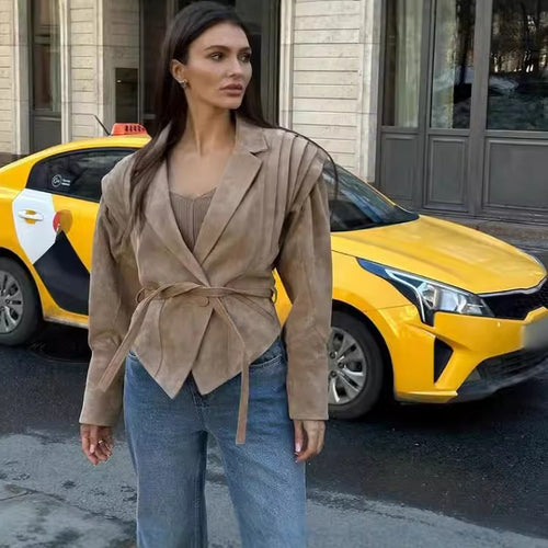 Damen Kunstleder-Bikerjacke mit strukturiertem Design und taillierbarem Gürtel Drune