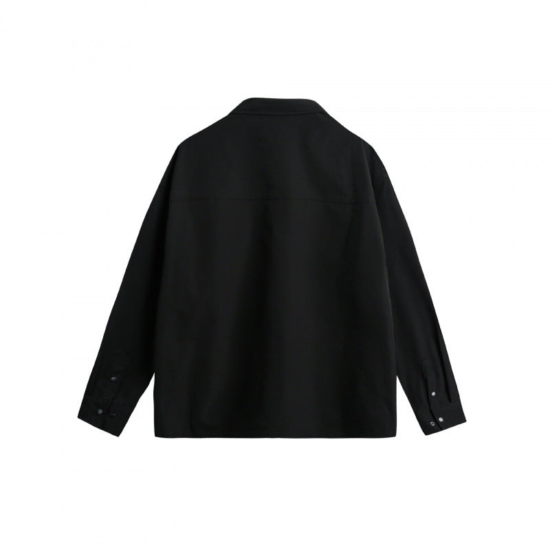 Unisex Oversize Hemdjacke mit Pattentaschen, Druckknopfblende und Karabiner-Detail Drune