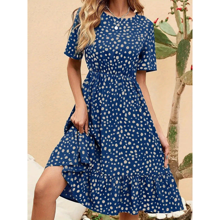 Damen Sommerliches A-Linien Kleid mit Rüschensaum und Punkten Drune