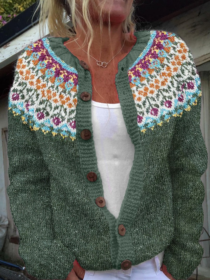 Damen nan gemusterte Strickjacke mit Rundpasse, Holzknöpfen und Eingrifftaschen Drune
