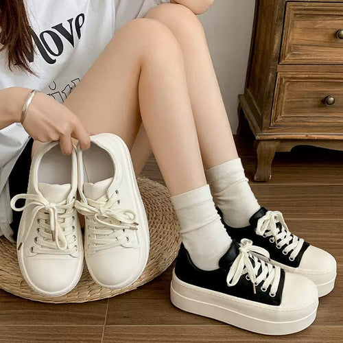 Damen Plateau-Sneaker mit modischem Design und bequemer Dämpfung Drune