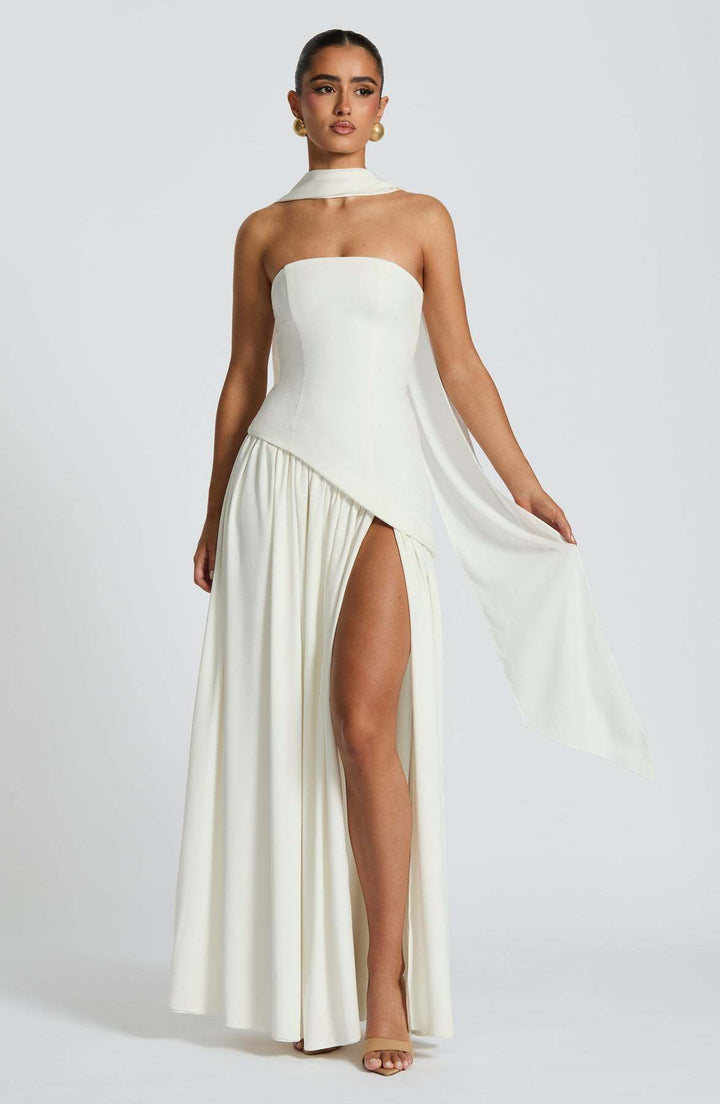 Damen Abendkleid mit asymmetrischem Schnitt Drune