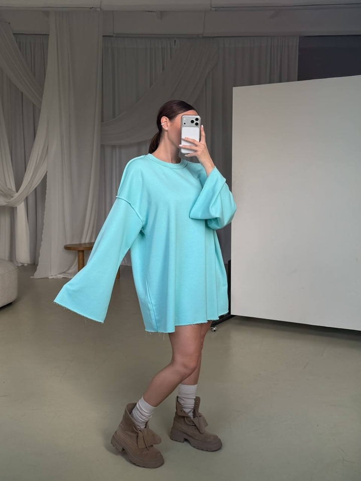 Damen oversized Sweatshirt-Kleid mit ausgefranstem Saum und weiten Glockenärmeln Drune