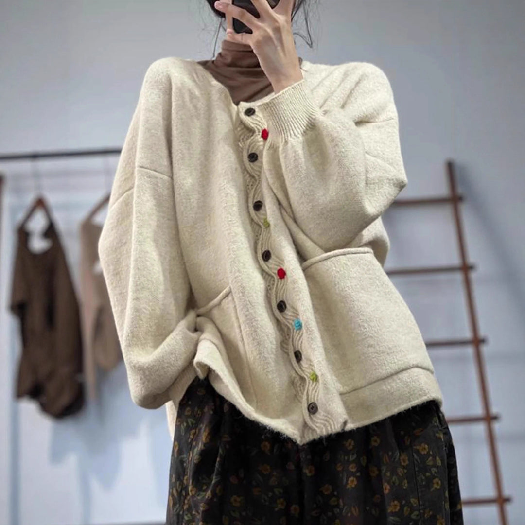 Damen Oversized Strickcardigan mit Zierknopfleiste und aufgesetzten Taschen Drune
