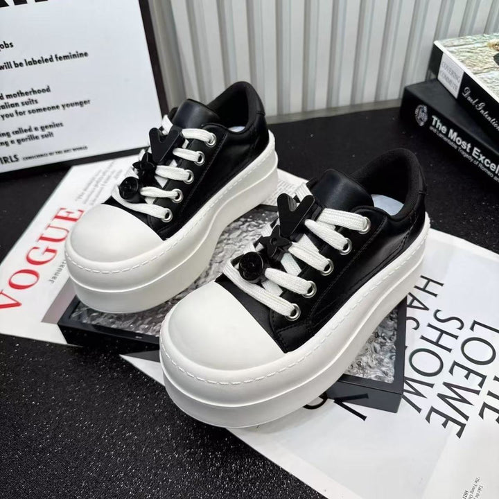 Damen Plateau Sneaker mit trendigem Design und elastischen Schnürsenkeln Drune