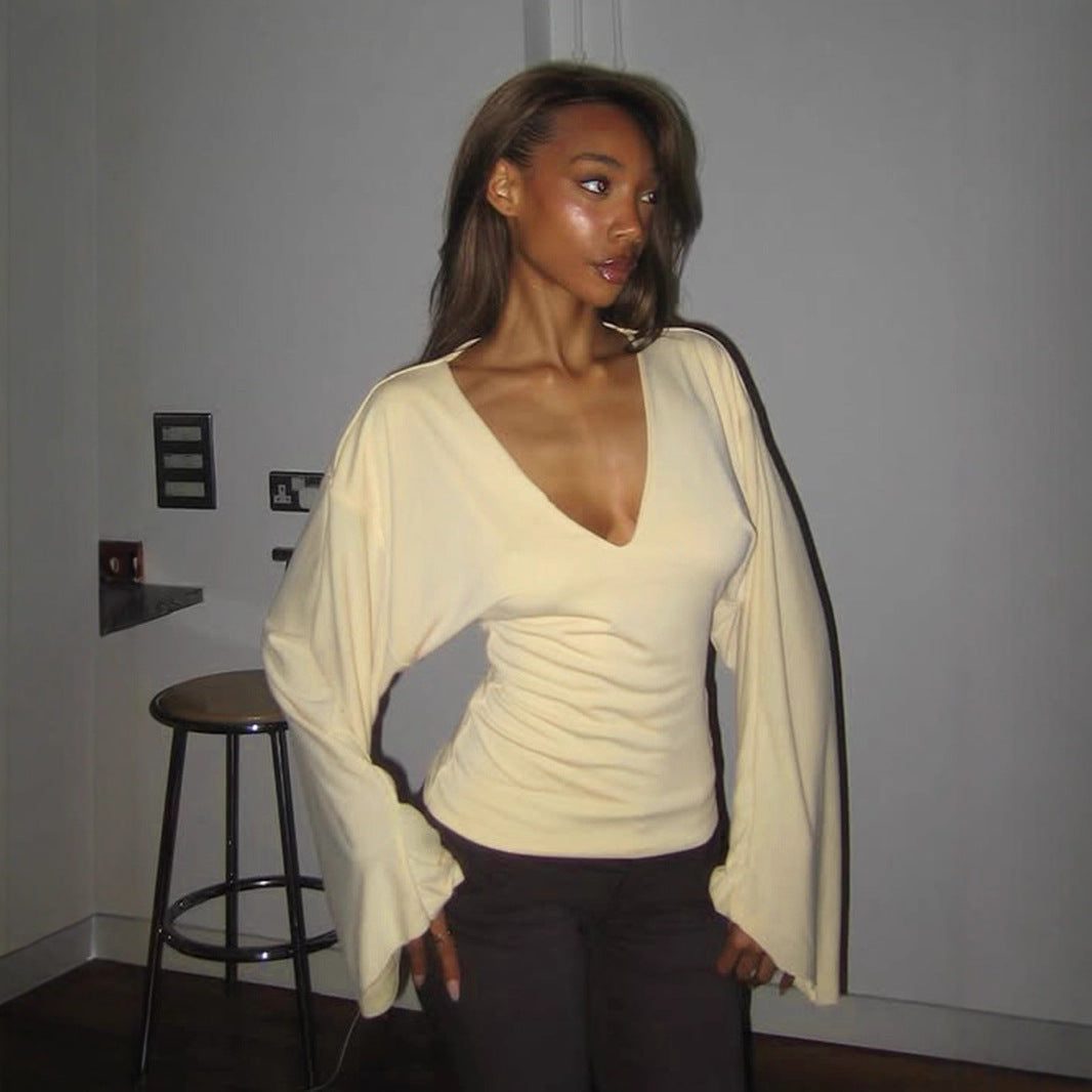 Damen nan tailliertes Langarm-Cropped-Shirt mit V‑Ausschnitt, überschnittener Schulter und soften Jersey-Qualität Drune