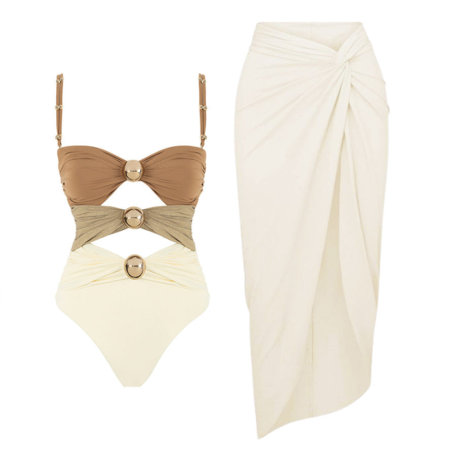Damen Badeanzug mit raffinierten Drapierungen und eleganten Goldakzenten Drune