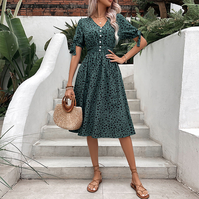 Damen Midi-Kleid mit vorteilhaftem Smock-Design und verspielten Rüschendetails Drune