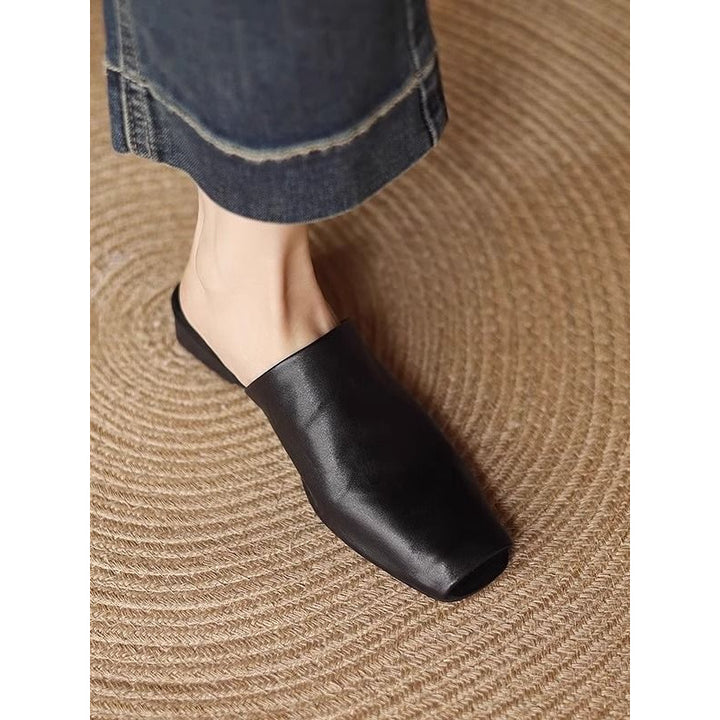 Damen Minimalistische quadratische Zehen-Mules aus Glattleder Drune