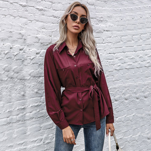 Damen Satin-Hemdbluse mit Taillengürtel, Brusttaschen und langen Ärmeln Drune