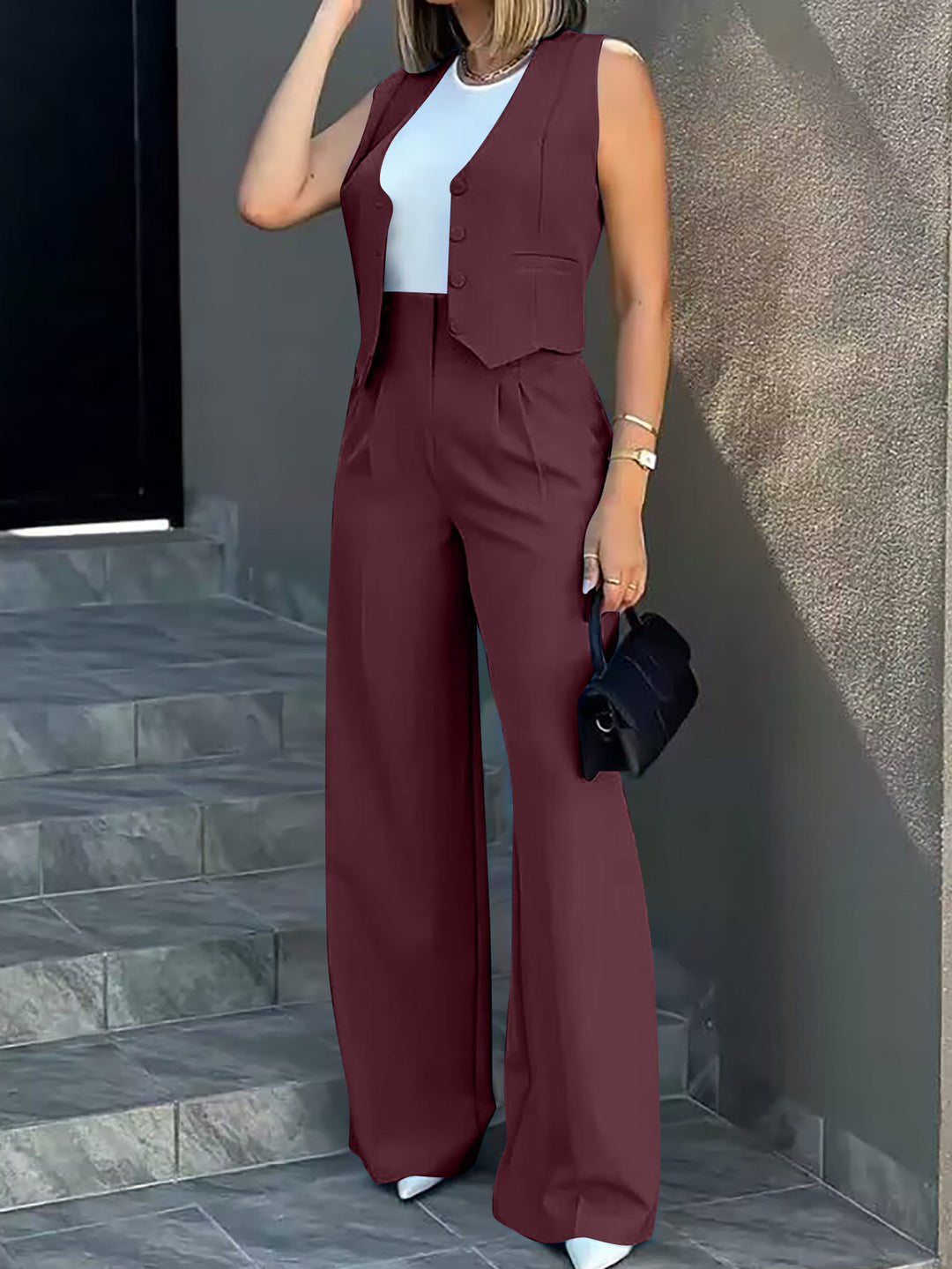 Damen eleganter Anzug mit weiten Hosen und taillierter Weste Drune