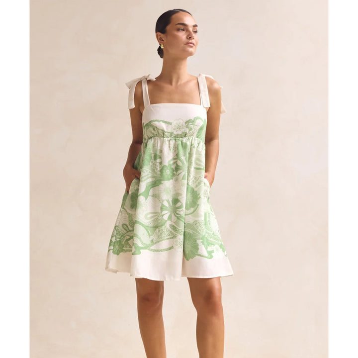 Damen Sommerliches Minikleid mit verspieltem Mustermix und fließendem Schnitt Drune