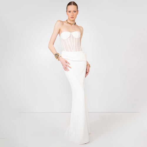 Damen figurumspielendes Abendkleid mit tailliertem Oberteil und fließendem Rock Drune