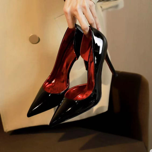 Damen Spitz zulaufende High-Heels in Lackoptik mit schmalem Stiletto und kontrastierender Glanzsohle Drune