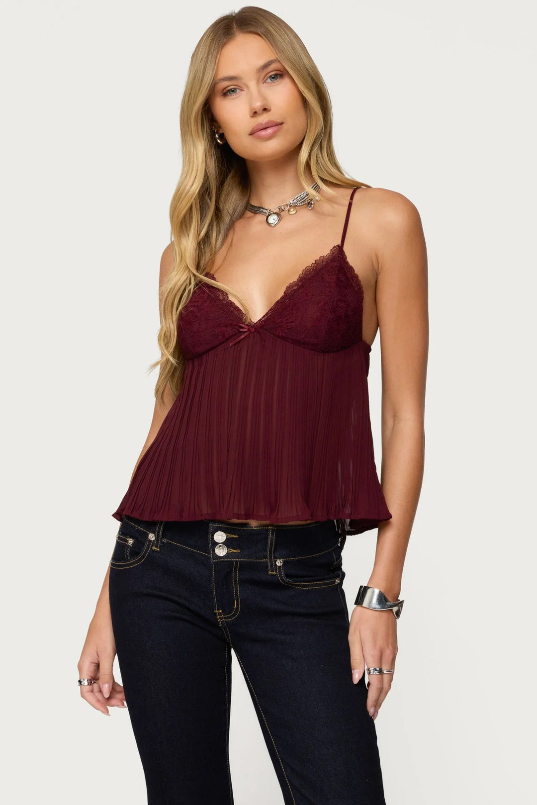 Damen Chiffon Top mit Spitzenakzenten und plissiertem Design Drune
