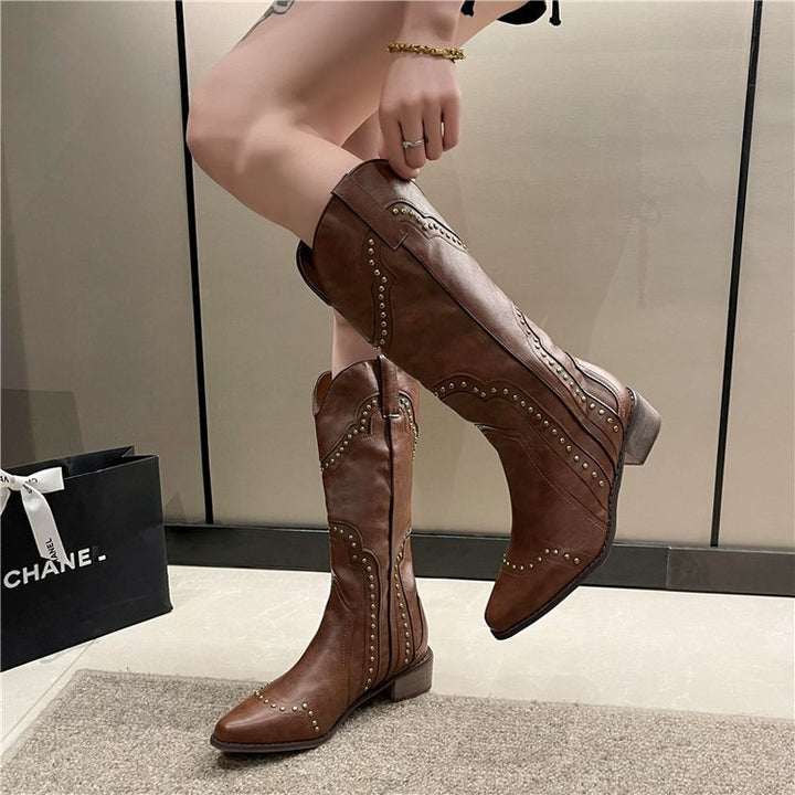 Damen Cowboystiefel mit modischen Nietenakzenten und komfortablem Blockabsatz Drune