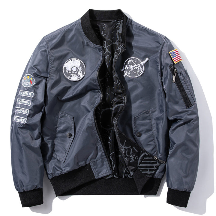 Herren  bestickte Raum-Patch glänzende Shell Bomberjacke mit bedrucktem Innenfutter und Ärmel-Reißverschluss-Nutztasche Drune
