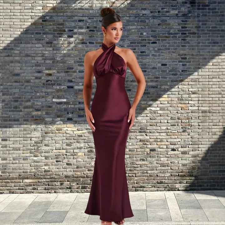 Damen Abendkleid mit elegantem Halterneck und figurschmeichelnder Silhouette Drune