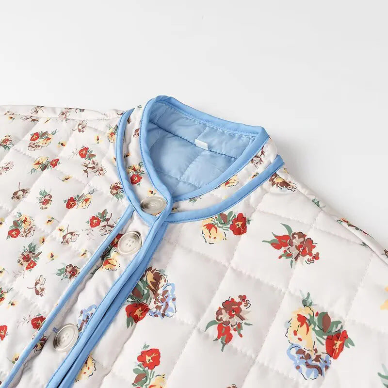 Damen nan gesteppte Boxy-Jacke mit floralem Alloverprint, kontrastierender Paspel und aufgesetzten Klappentaschen Drune