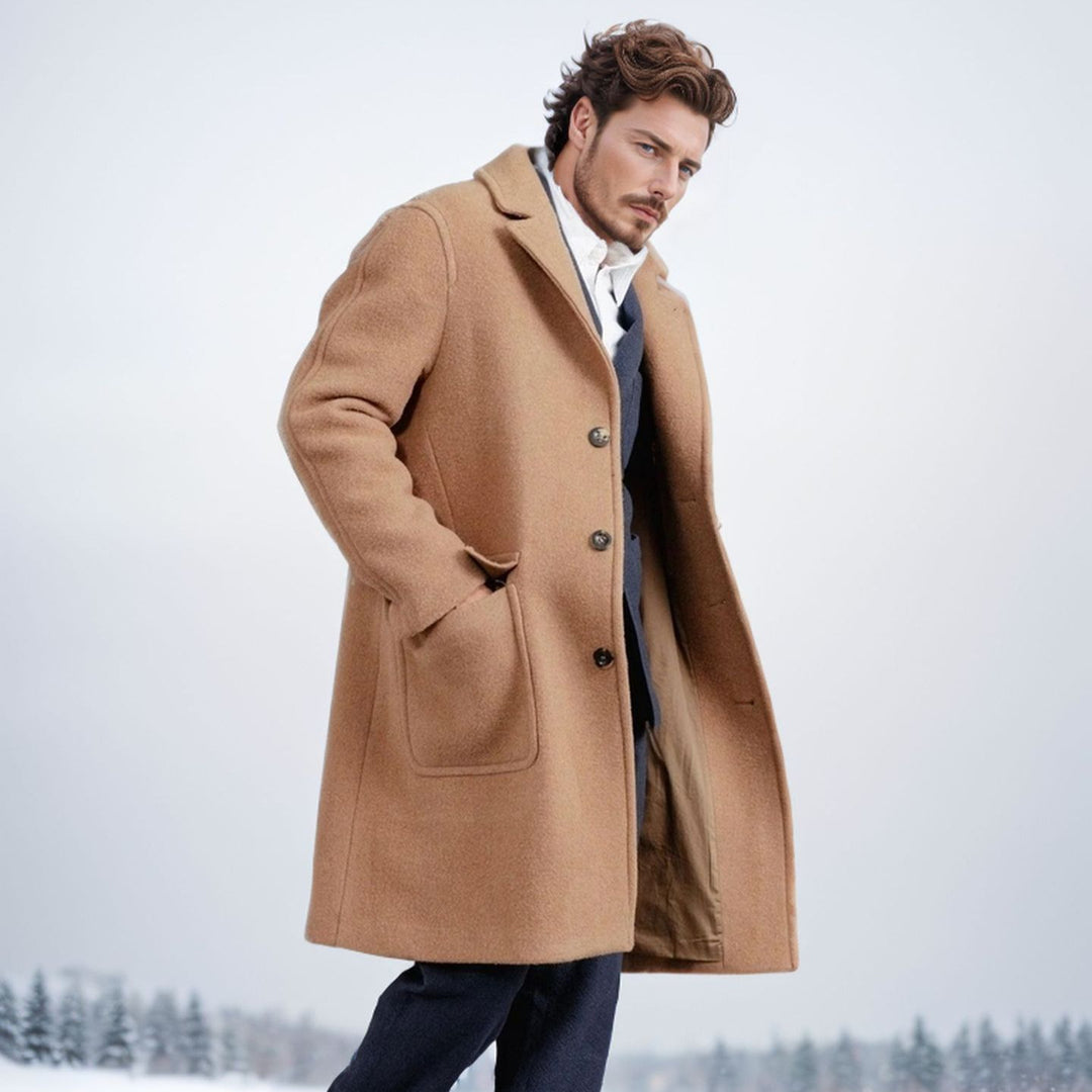 Herren eleganter Lammfellmantel mit strukturiertem Obermaterial und praktischem Verschluss Drune