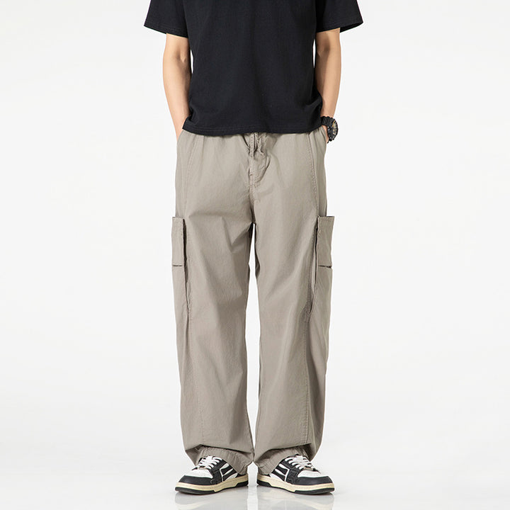 Herren Weite Nylon-Cargo-Hose im Utility-Stil mit seitlichen Klappentaschen Drune