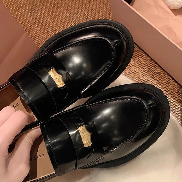 Damen Chunky Loafer mit Plateau-Profilsohle und goldener Zierspange Drune