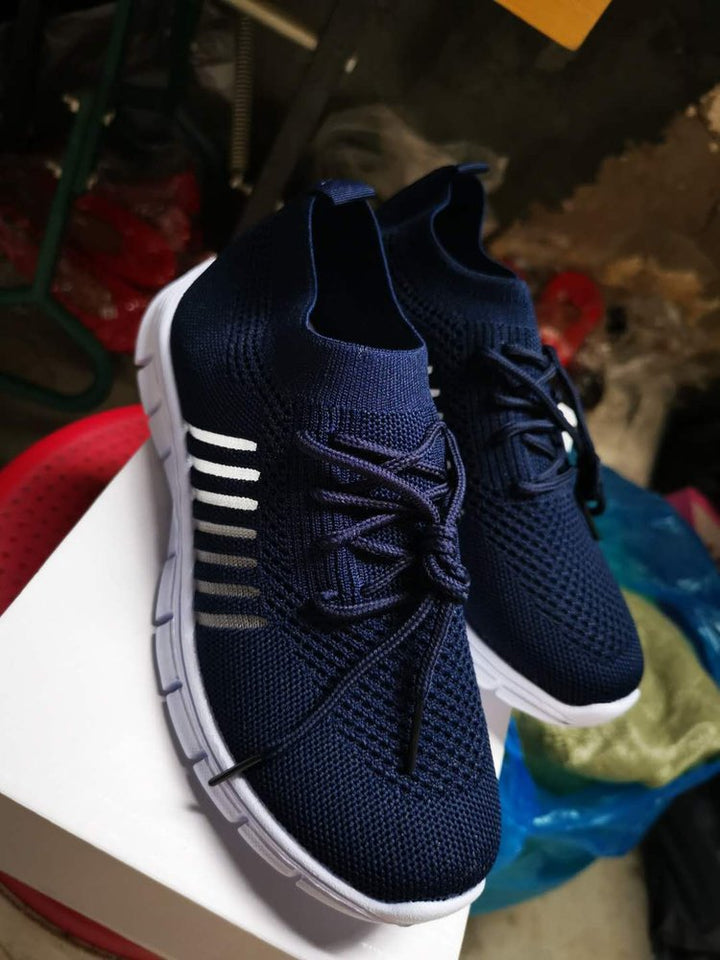Damen nan gestrickter Performance-Sneaker mit sockenhaftem Schaft und flexibler Profilsohle Drune