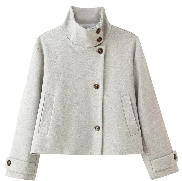 Damen Kurzjacke im Boxy‑Cut mit hohem Stehkragen und Hornknöpfen Drune