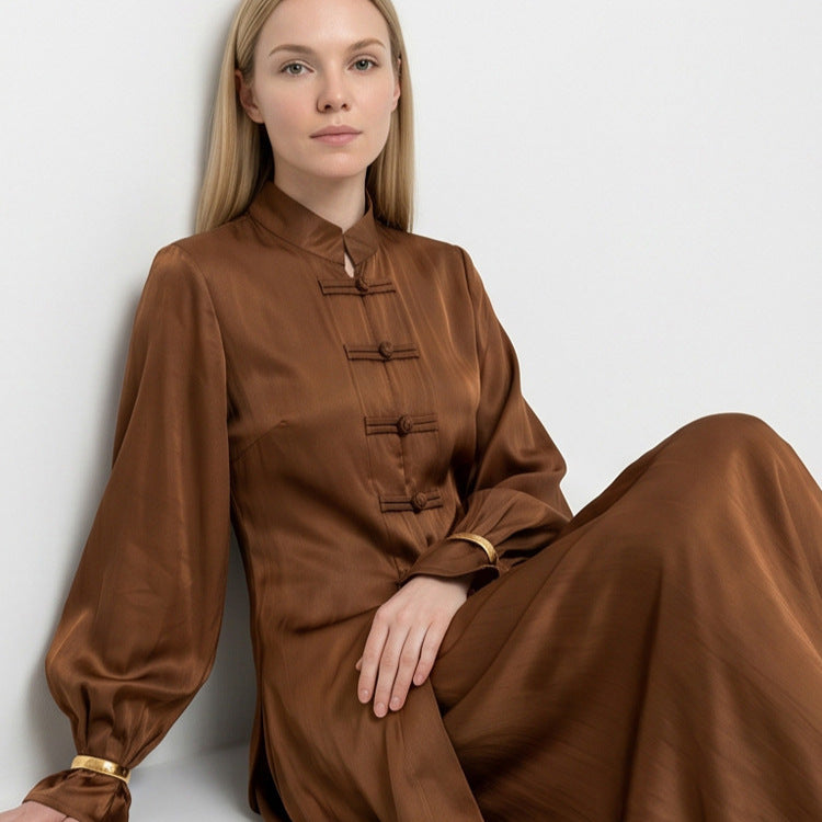 Damen Maxikleid mit Stehkragen, traditionellem Knotenverschluss und Ballonärmeln Drune