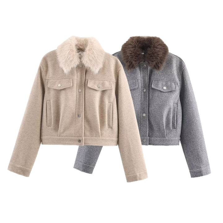 Damen Kurze Wolljacke mit voluminösem Fellkragen, Druckknopf‑Front und aufgesetzten Brusttaschen Drune