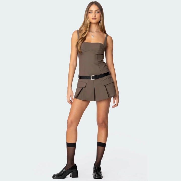 Damen Sportliches Overallkleid mit tiefem Ausschnitt und praktischen Taschen Drune