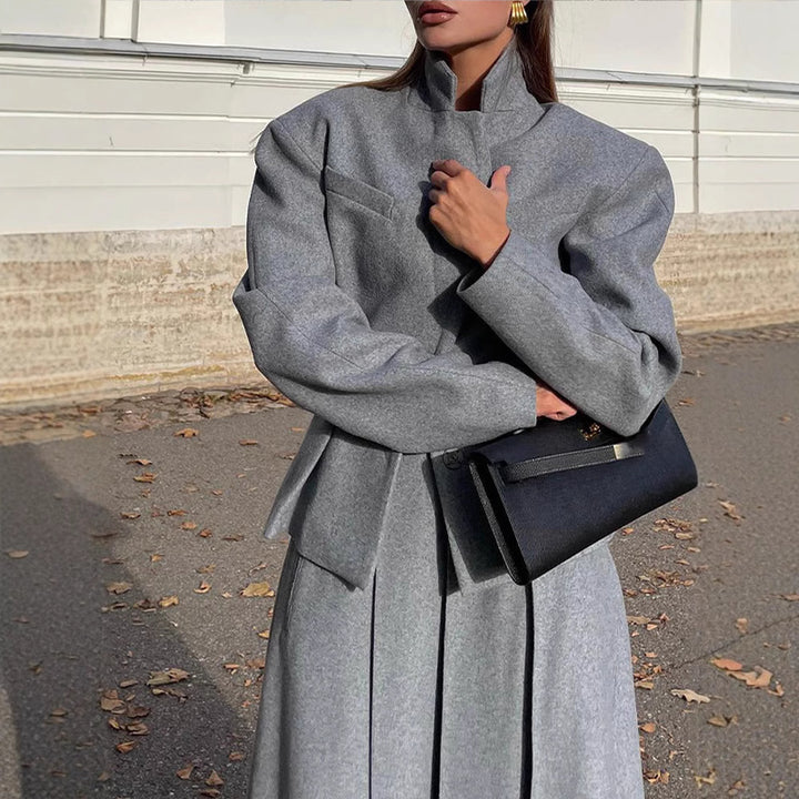 Damen elegante Oversize-Jacke mit hohem Kragen und strukturierten Ärmeln Drune