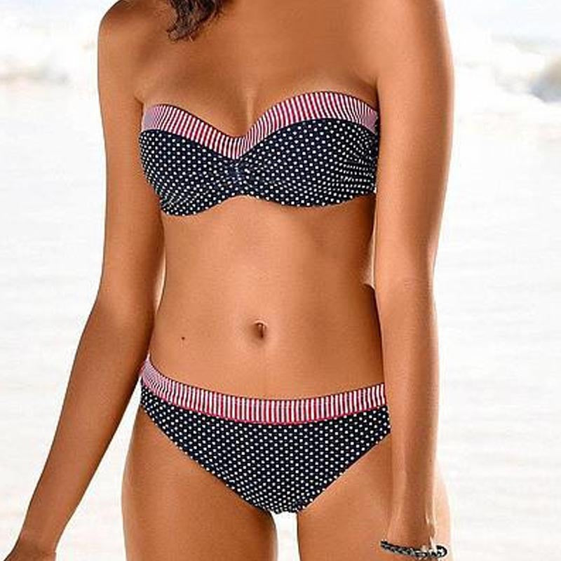 Damen Bandeau-Bikini mit gepolstertem Oberteil und wendbarem Höschen Drune