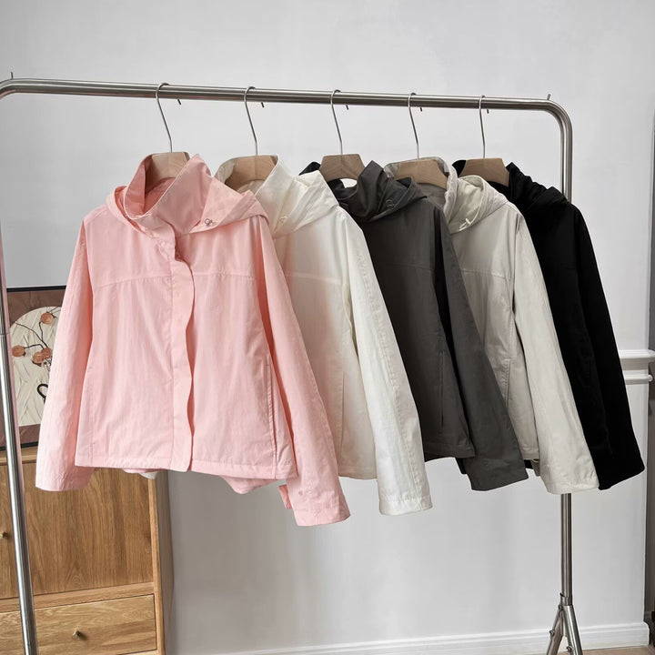 Damen Leichte Übergangsjacke mit Kapuze und praktischem Reißverschluss Drune