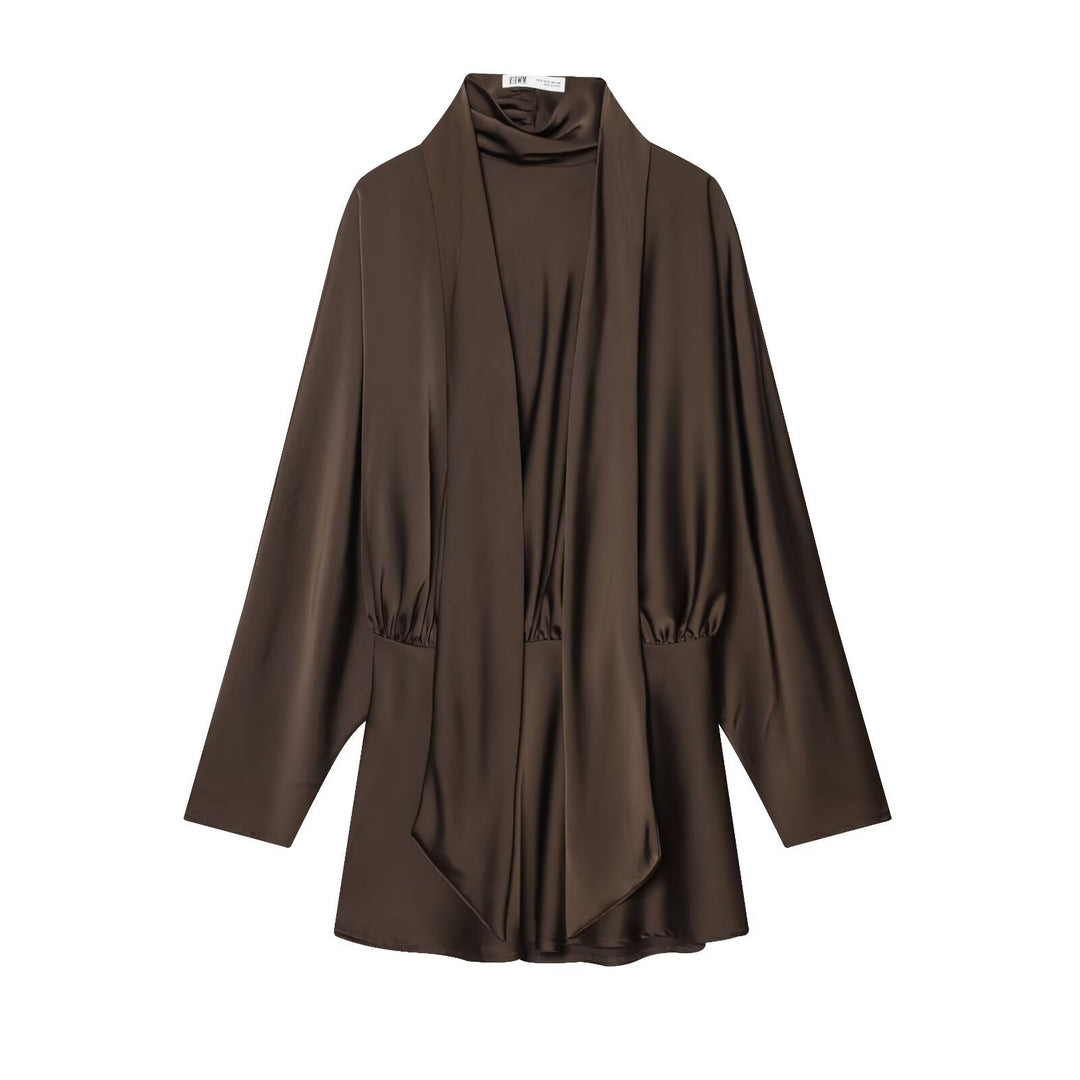 Damen 30+ elegante seidenähnliche Bluse mit Stehkragen und drapiertem Schlupfdetail Drune