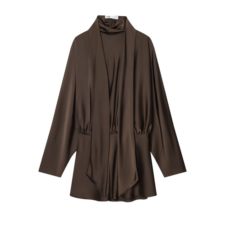 Damen 30+ elegante seidenähnliche Bluse mit Stehkragen und drapiertem Schlupfdetail Drune