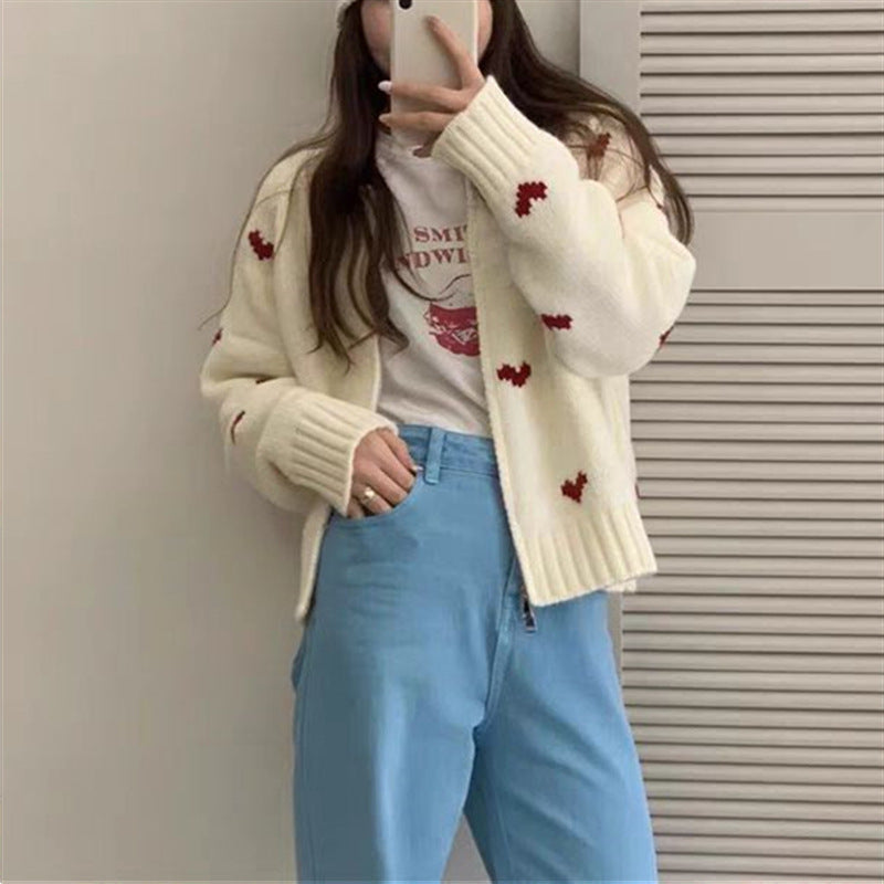 Damen Strickjacke mit Herzmotiv und lässigem Schnitt Drune