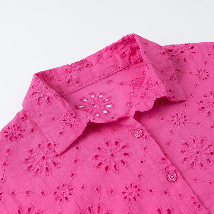 Damen Broderie‑Anglaise Bluse mit weiten Volantärmeln und Hemdkragen Drune