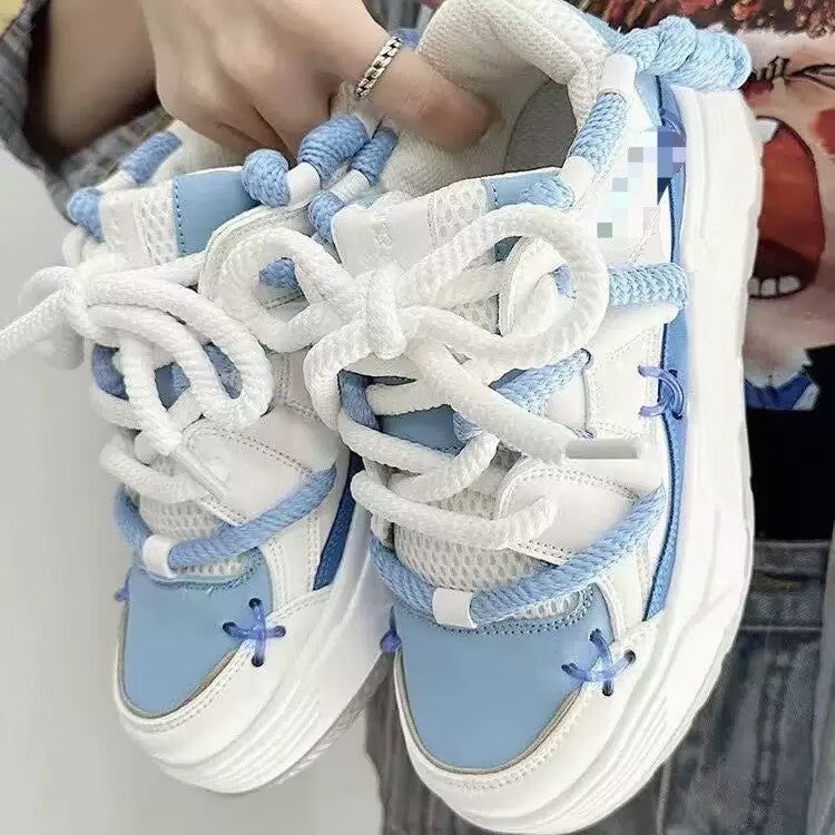 Damen Sportliche Sneakers mit innovativen Akzenten und rutschfester Sohle Drune