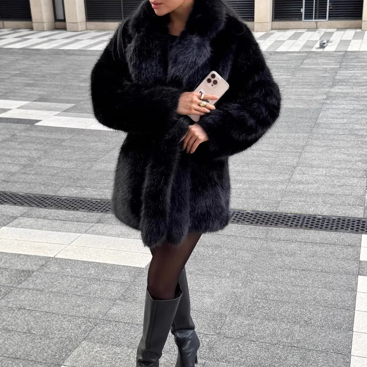 Damen Boxy-Kurzmantel aus extraflauschigem Hochflor mit Wickelgürtel Drune