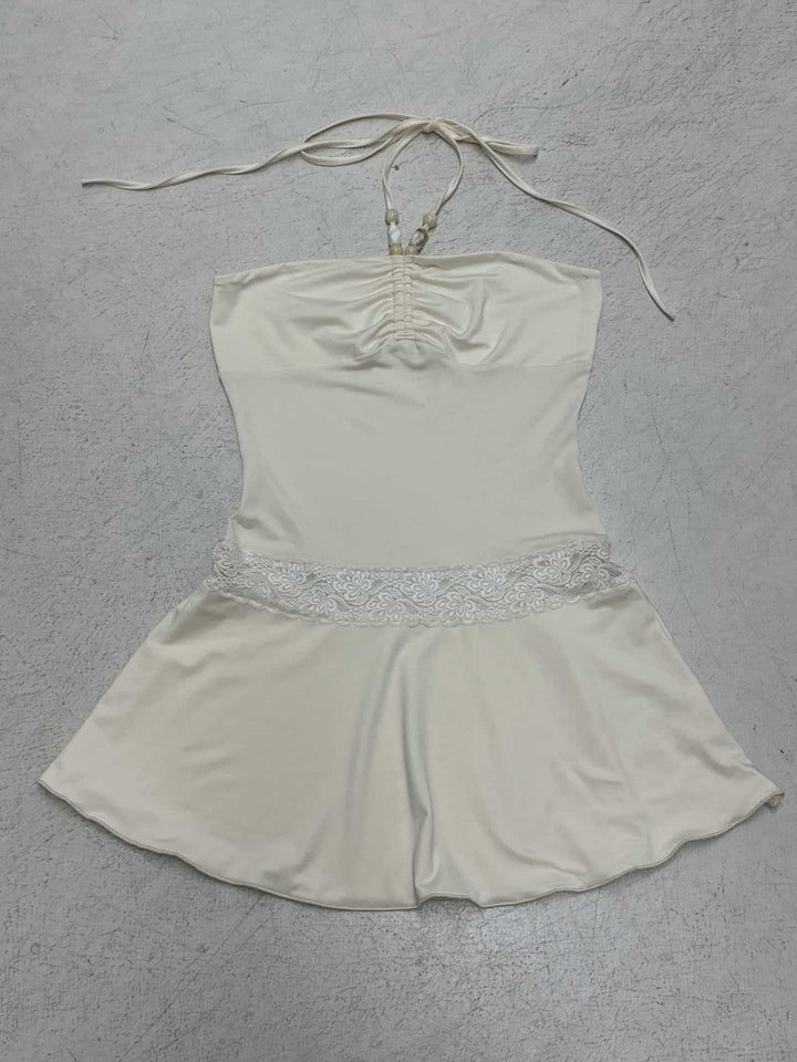 Damen Jumpsuit mit elegantem Schnürdetail und floralem Akzent Drune