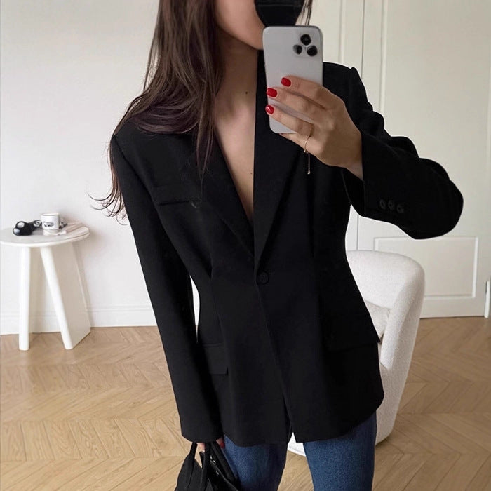 Damen Blazer mit betontem Schnitt und Taschen Drune