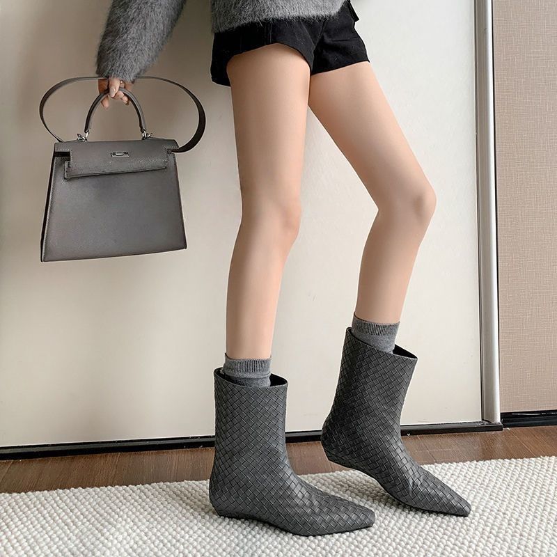 Damen Geflochtene Lederoptik-Midcalf Stiefeletten mit spitzer Zehenform und flachem Absatz Drune