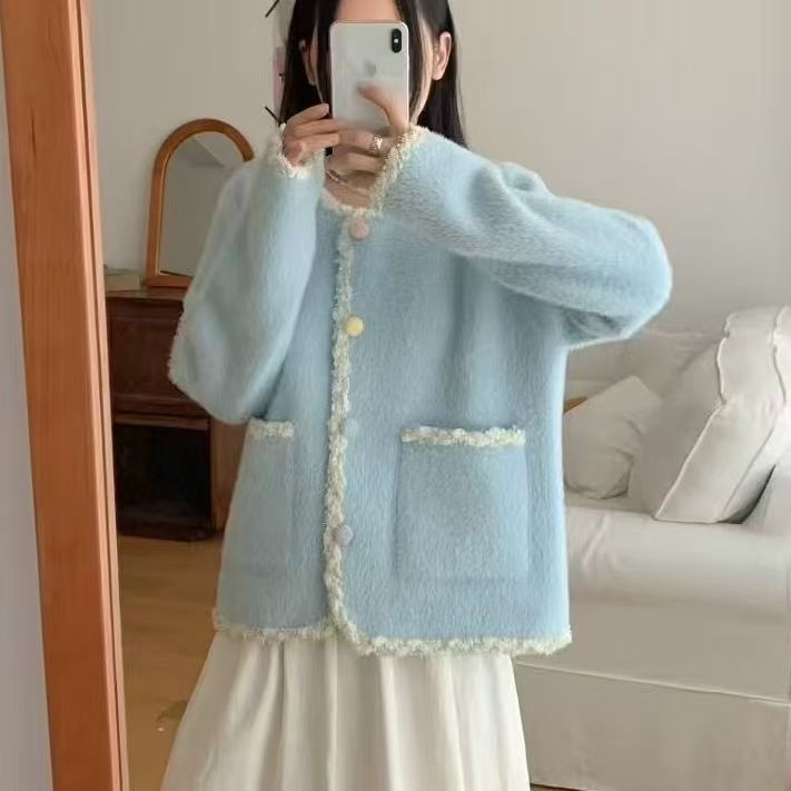Damen Kuscheljacke im eleganten Schnitt mit kontrastierenden Akzenten Drune