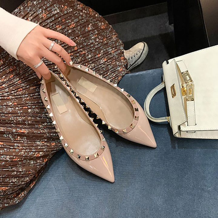 Damen Stilvolle Spitz-Zeh Flache Schuhe mit Dekorativen Nieten Drune