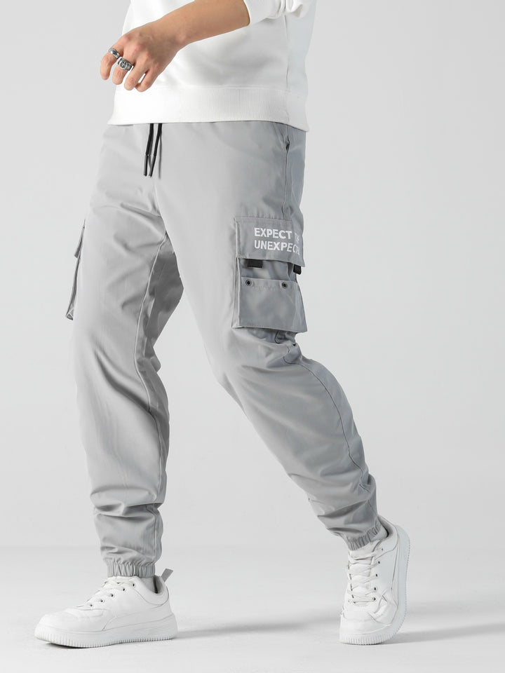 Herren Tapered Cargo-Jogginghose mit elastischem Bund, Multifachtaschen & Bündchen Drune