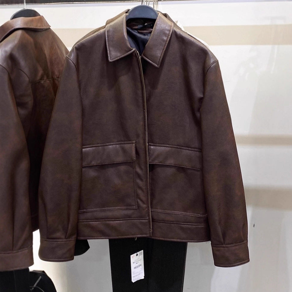 Herren Kurze Glattleder‑Blousonjacke mit verdecktem Reißverschluss und aufgesetzten Pattentaschen Drune