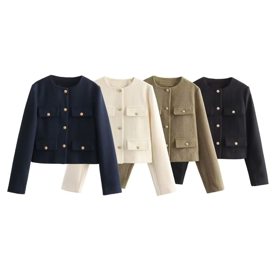 Damen nan kurz geschnittene Bouclé-Tweedjacke mit Rundhalsausschnitt Zierknopfdetails und aufgesetzten Pattentaschen Drune