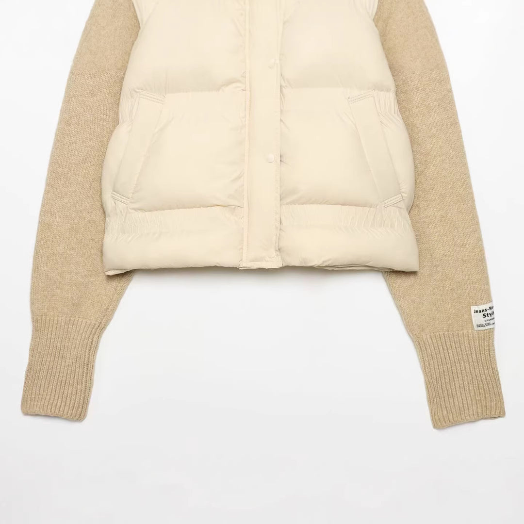 Damen Gepolsterte Cropped Hybrid-Jacke mit Strickärmeln und Stehkragen Drune