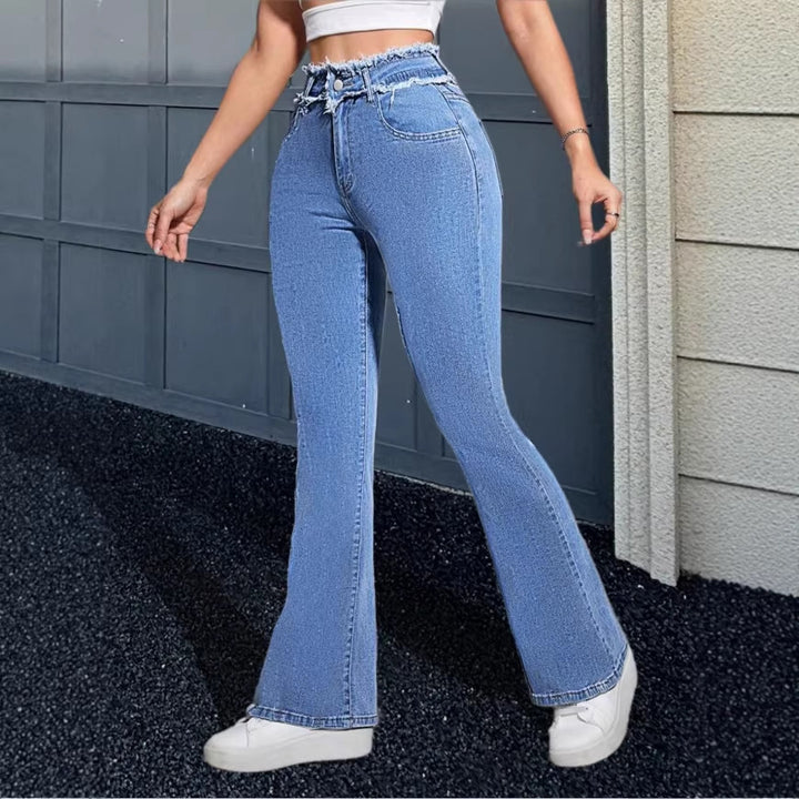 Damen Hochgeschnittene Flared-Jeans mit ausgefranstem Bund und mittiger Absteppnaht Drune